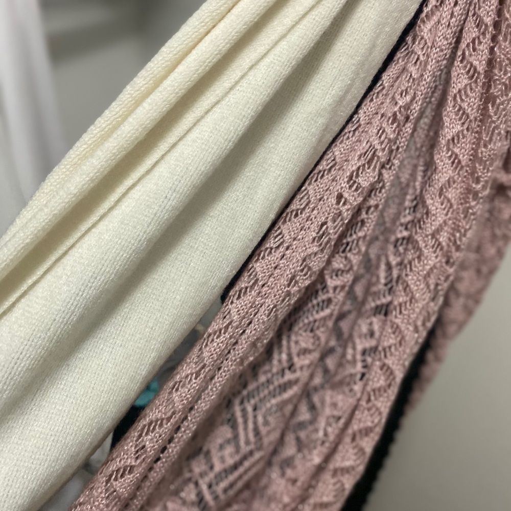Random scarfs - Picture 2 of 3